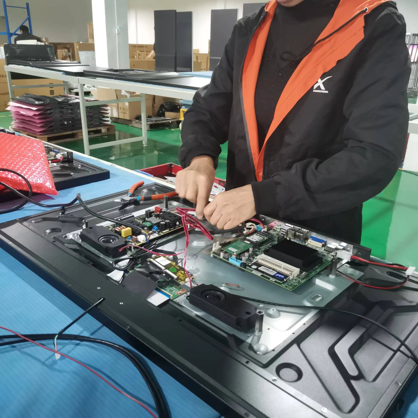 In-Room Touch Screen Advertising Release Digital Signboards Displays for Indoor/Outdoor Floor Stand LCD Video Wall Media